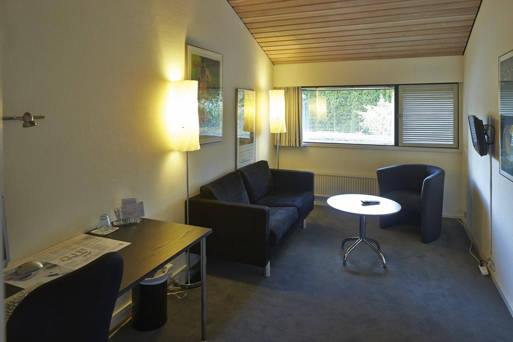 Vilvorde Kursuscenter Hotel Charlottenlund Quarto foto